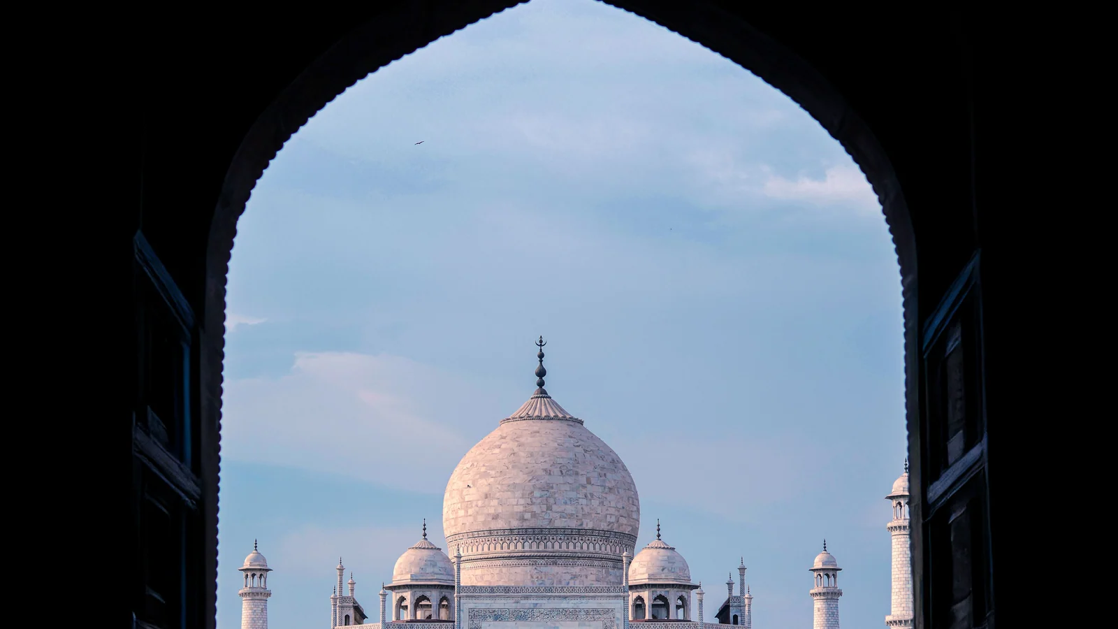 Offices and coworking space in Bilashganj, Agra