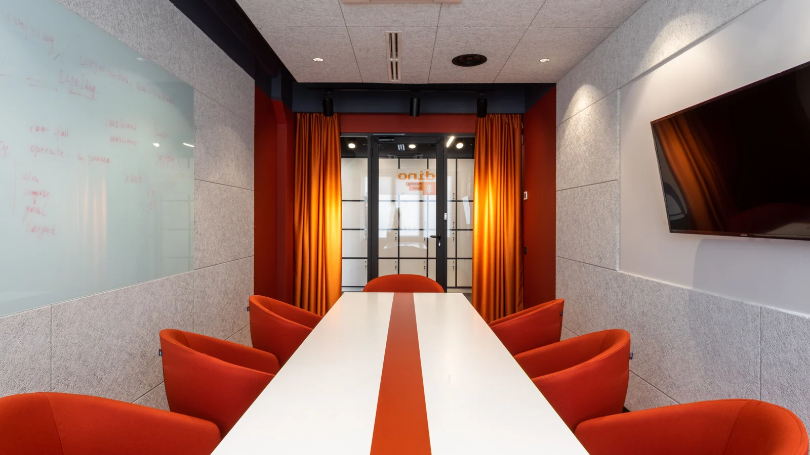 Offices and coworking space in Garhi Jiwanram, Agra