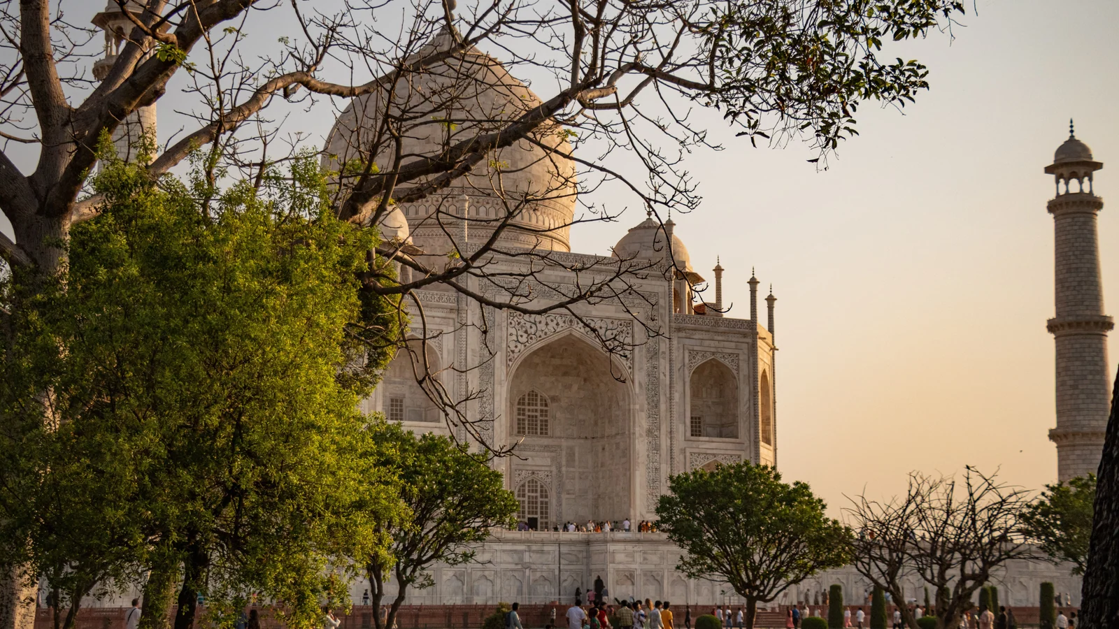Neighbourhood park in Nagla Kachhpura, Agra