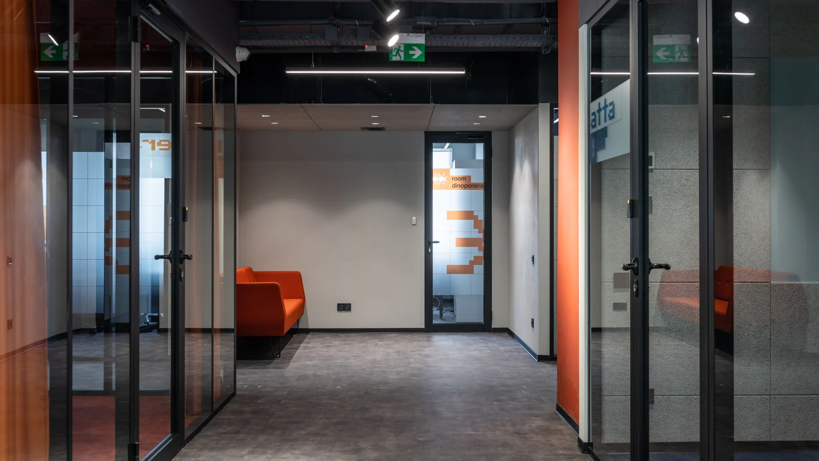 Offices and coworking space in Panchayati, Agra
