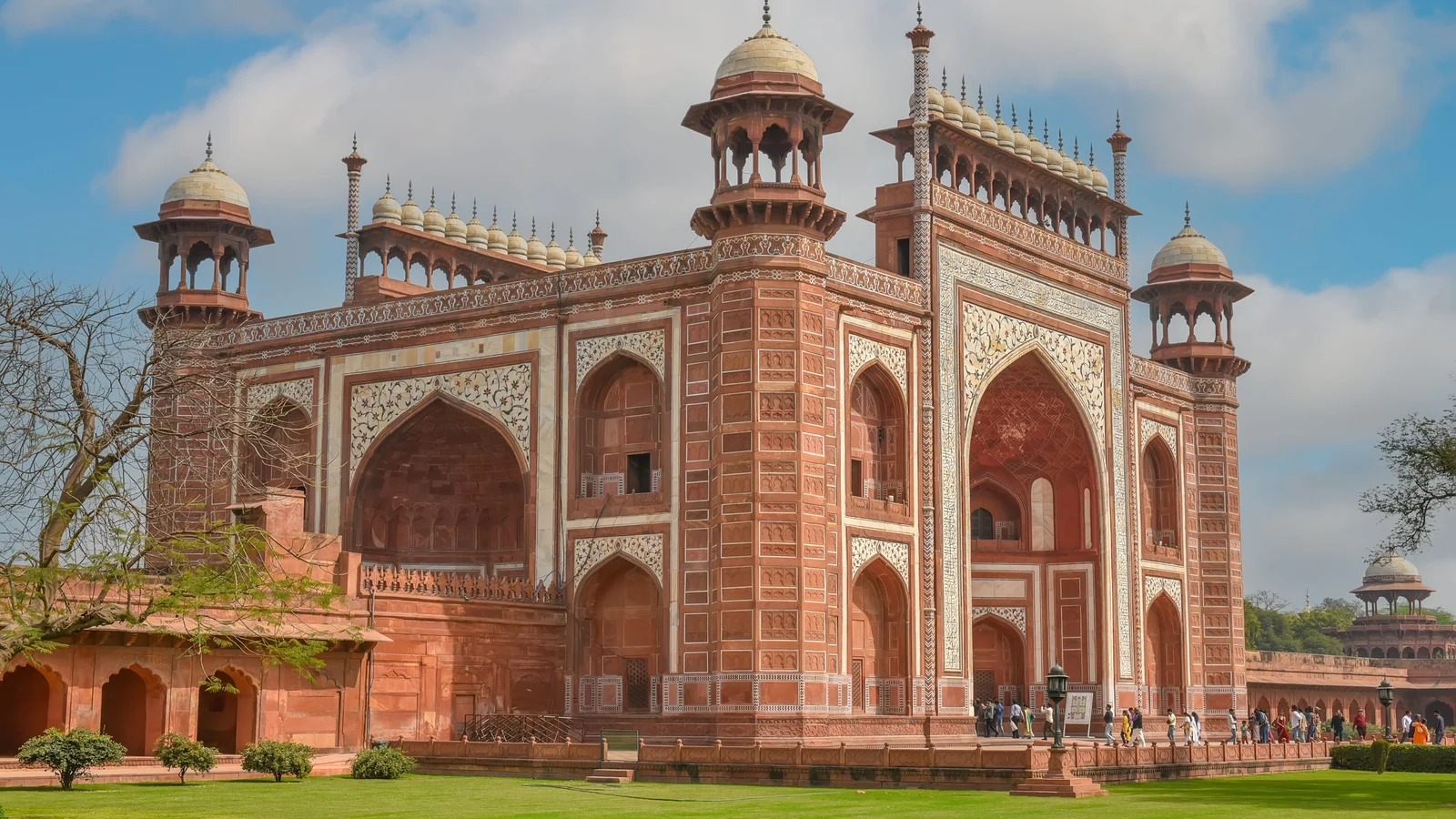 Neighbourhood park in Sai Ka Takia, Agra
