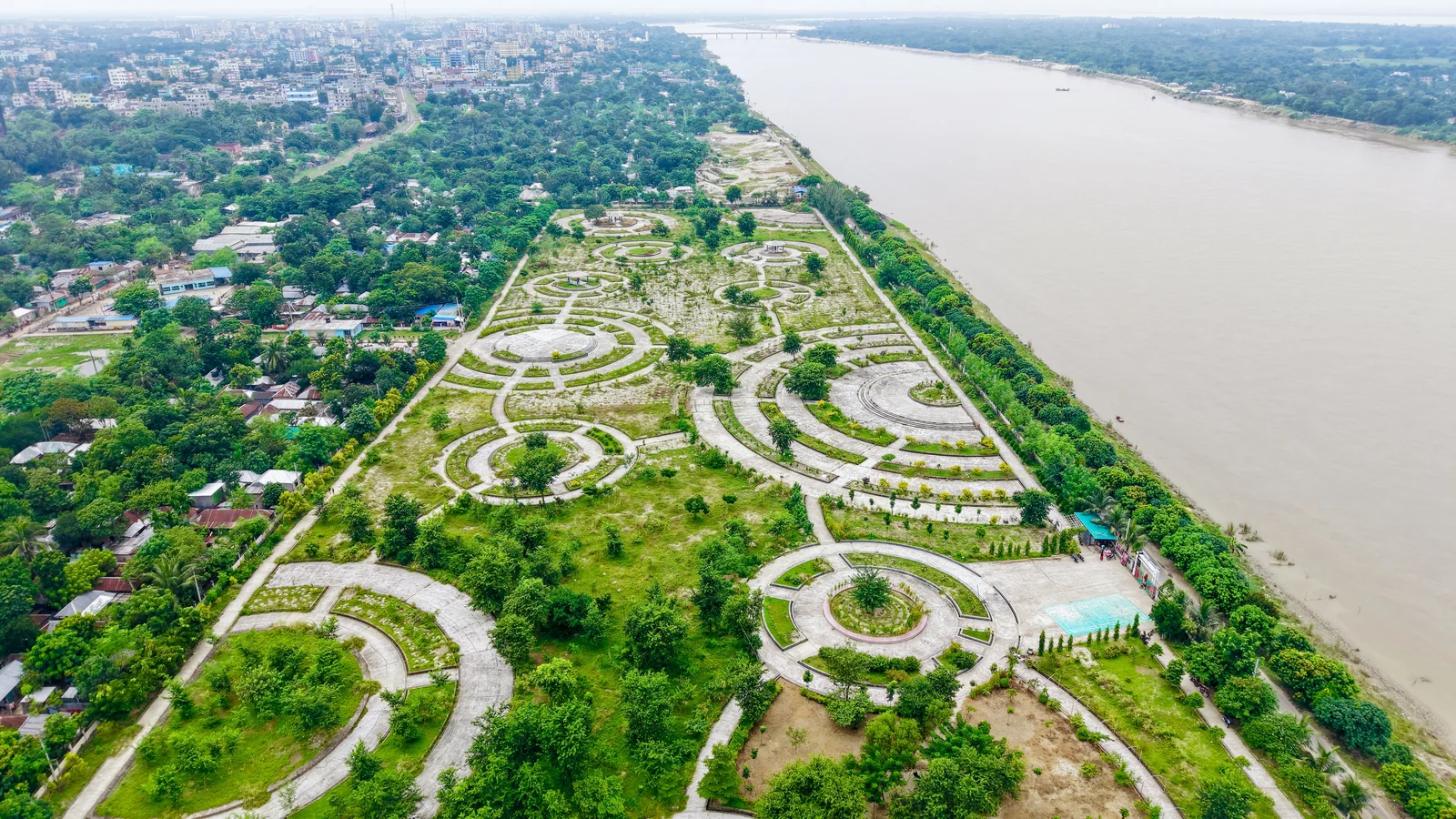 Neighbourhood park in Awadhpuri, Bhopal