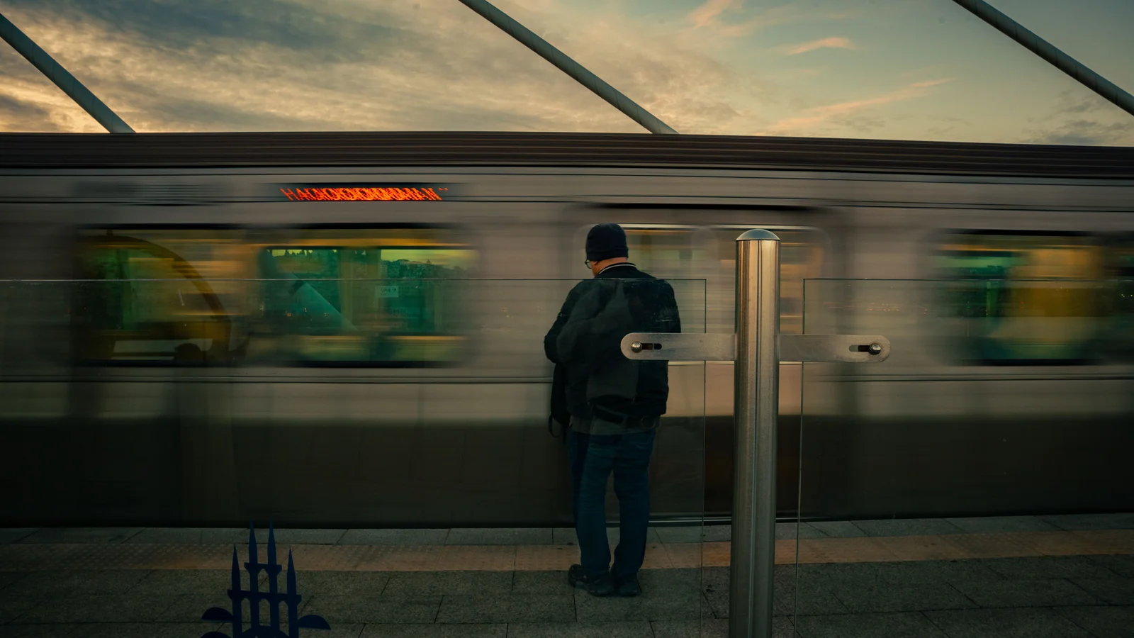 Local train and transport links serving Misrod, Bhopal