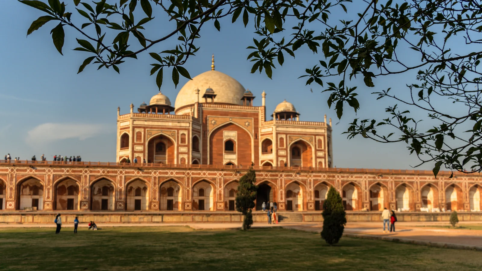 Neighbourhood park in Shahdara, Delhi