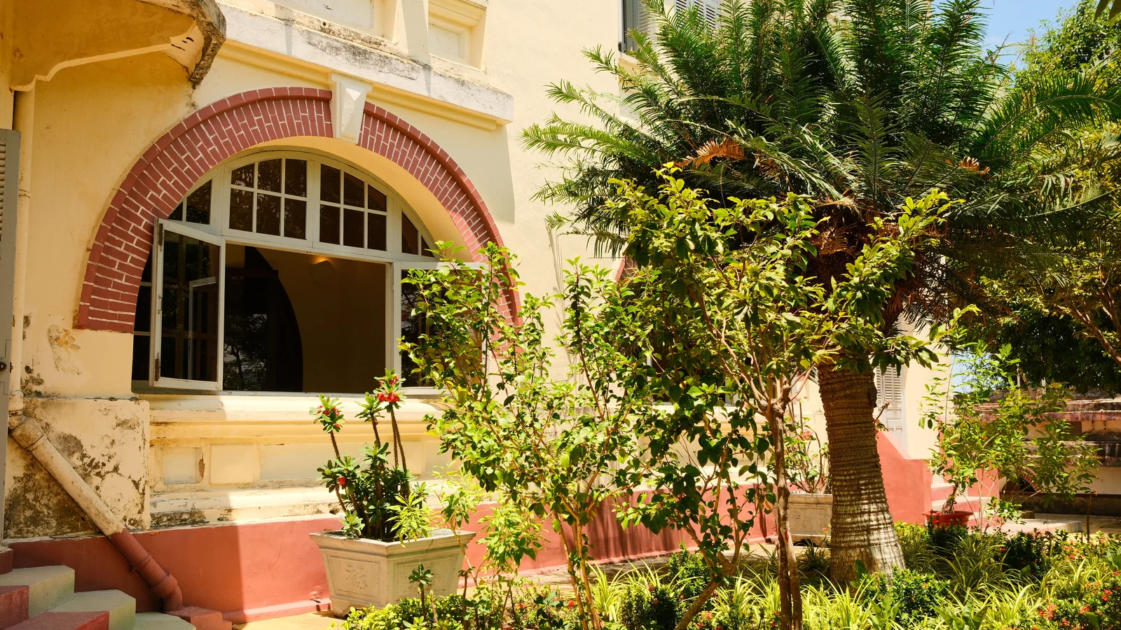 Neighbourhood park in Kaliganj, Durgapur