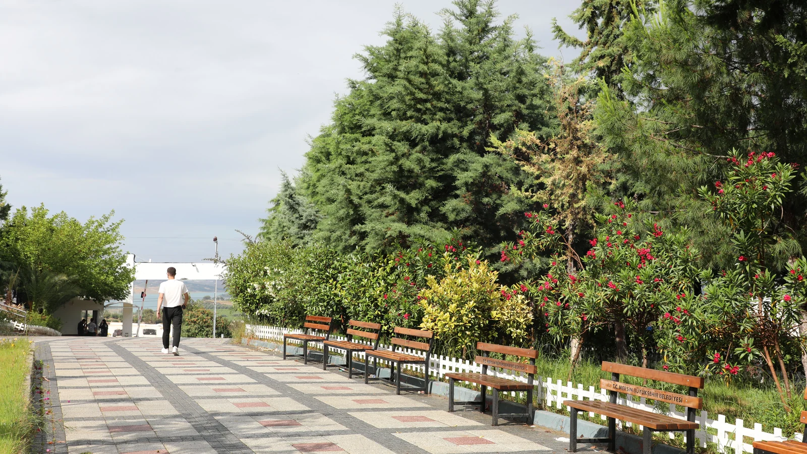 Neighbourhood park in Sanyogta Ganj, Indore