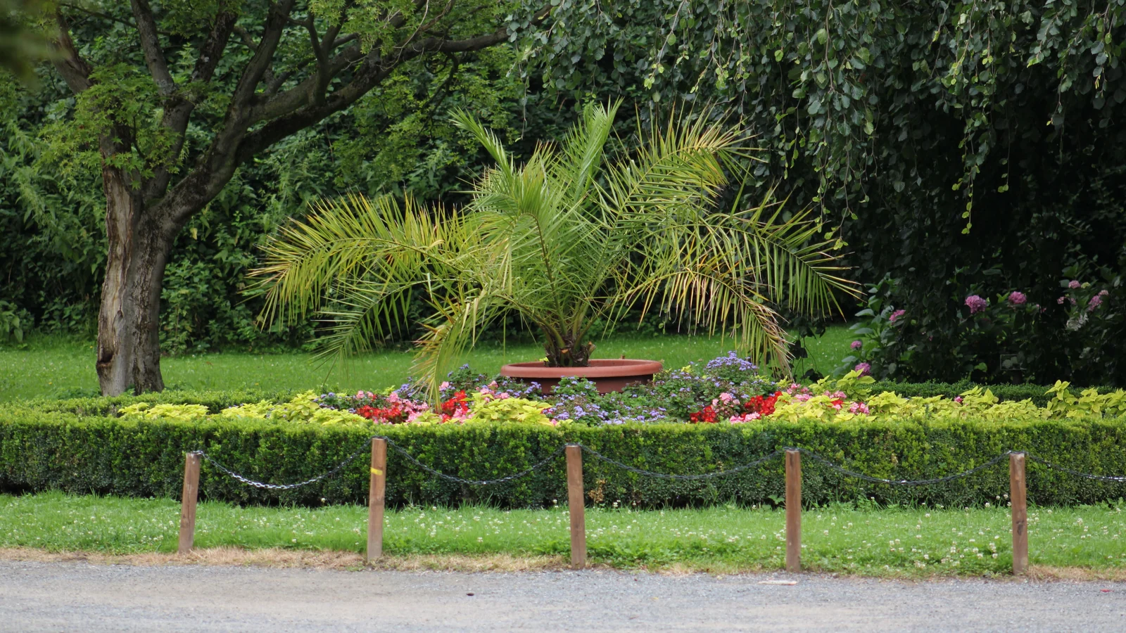 Neighbourhood park in Swaroop Nagar, Kanpur