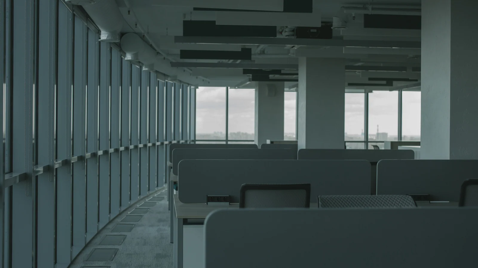 Offices and coworking space in Deshbandhu Park, Kolkata