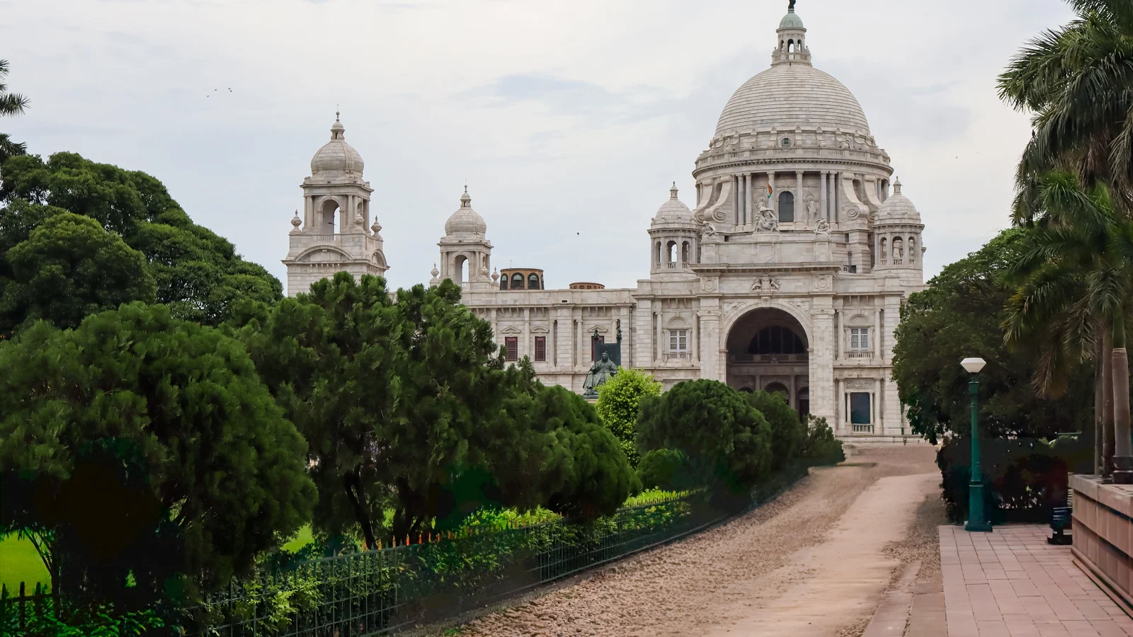 Neighbourhood park in Jagannathpur, Kolkata