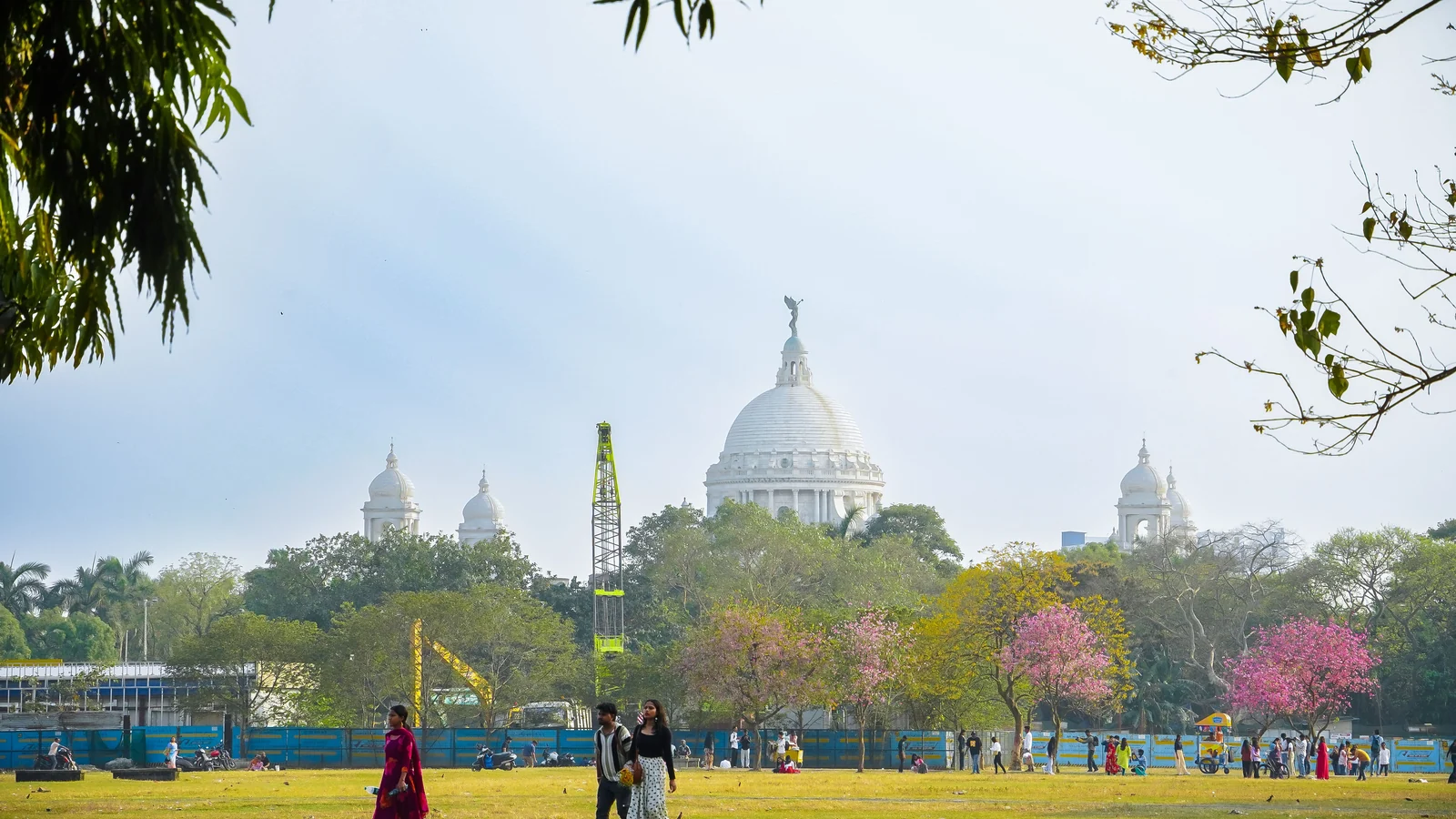 Neighbourhood park in Joykrishnapur Chairi, Kolkata