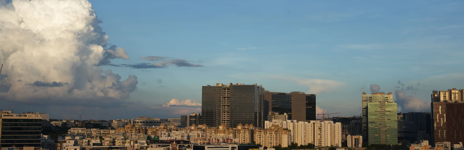 Skyline of Mashila, Kolkata at golden hour