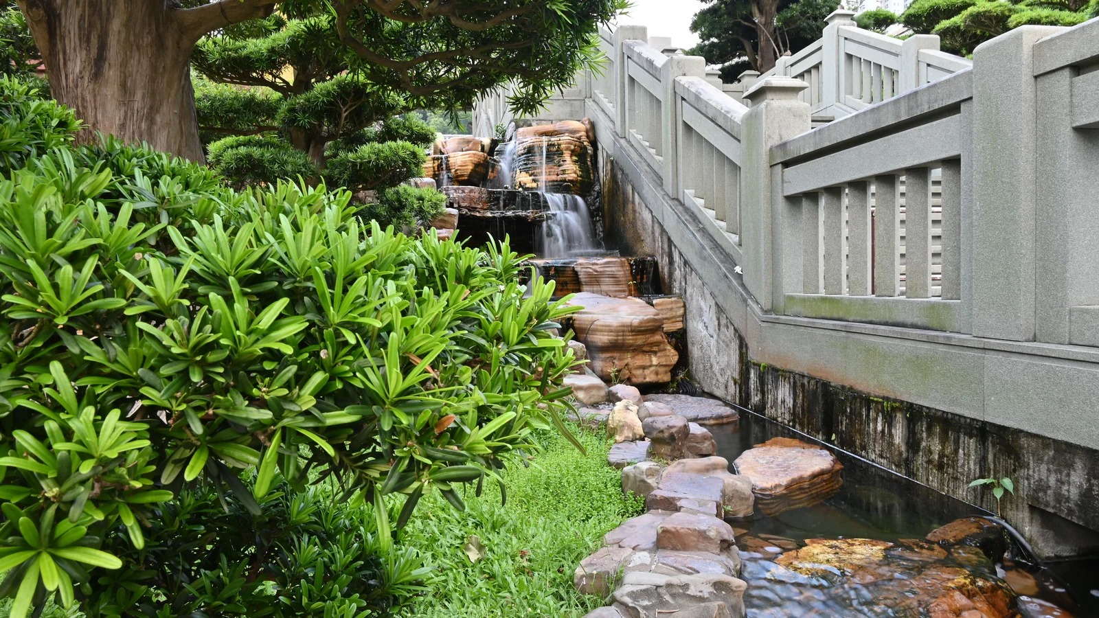 Neighbourhood park in Kandivali East, Mumbai