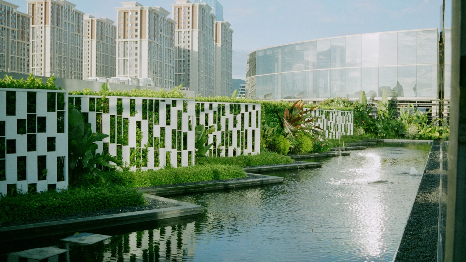 Neighbourhood park in Lower Parel, Mumbai