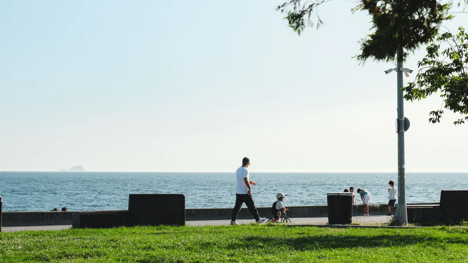 Neighbourhood park in Nariman Point, Mumbai