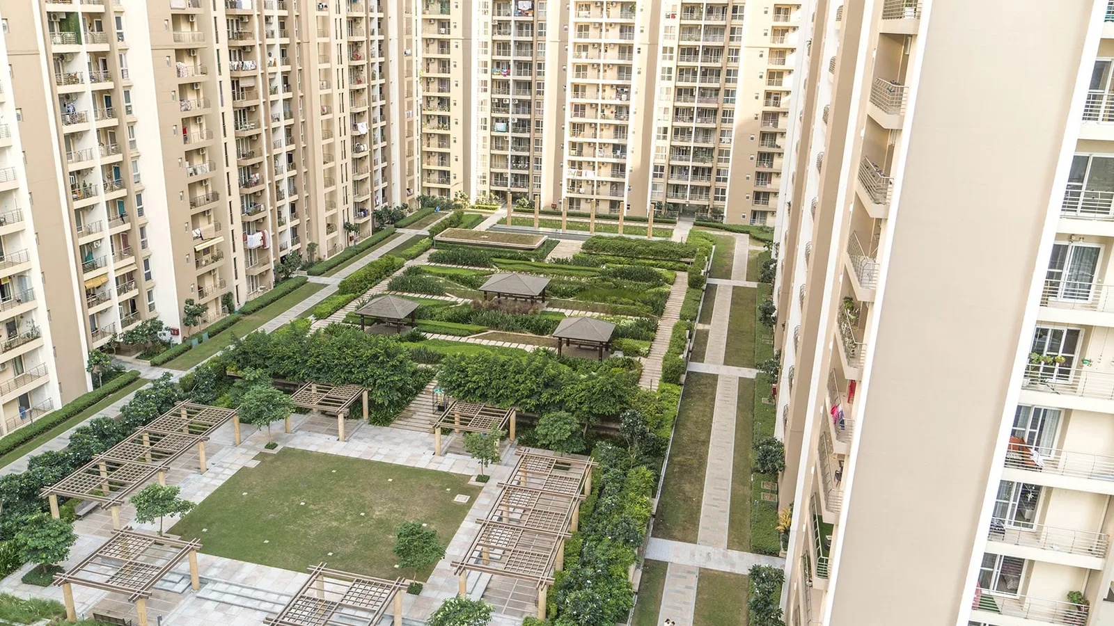Aerial view of Sector 121, Noida