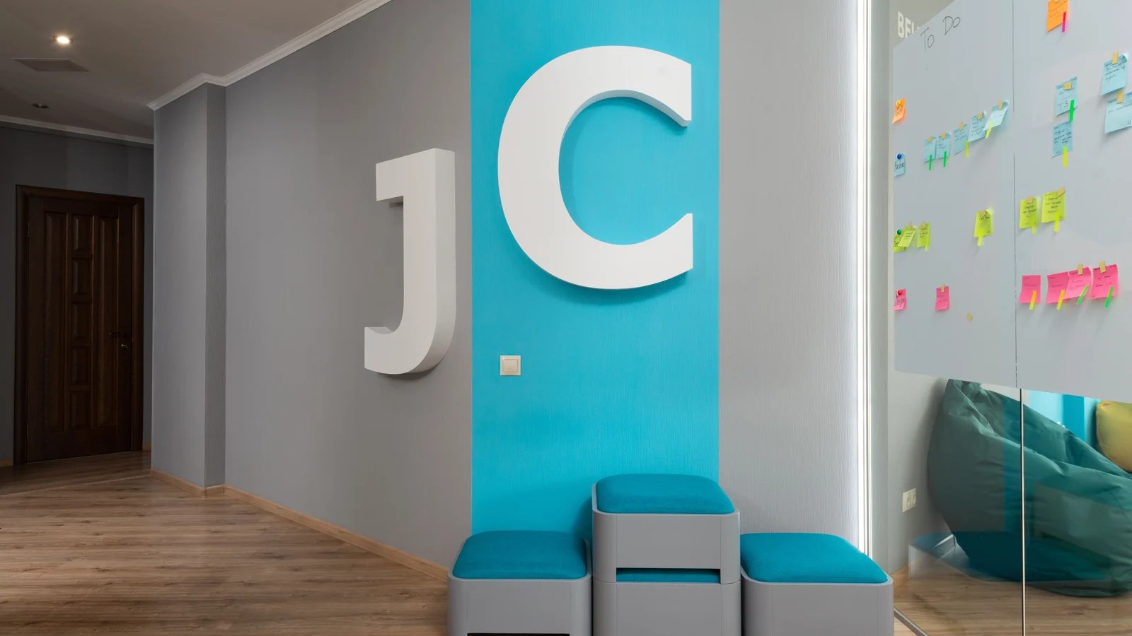 Offices and coworking space in Sector 19, Noida