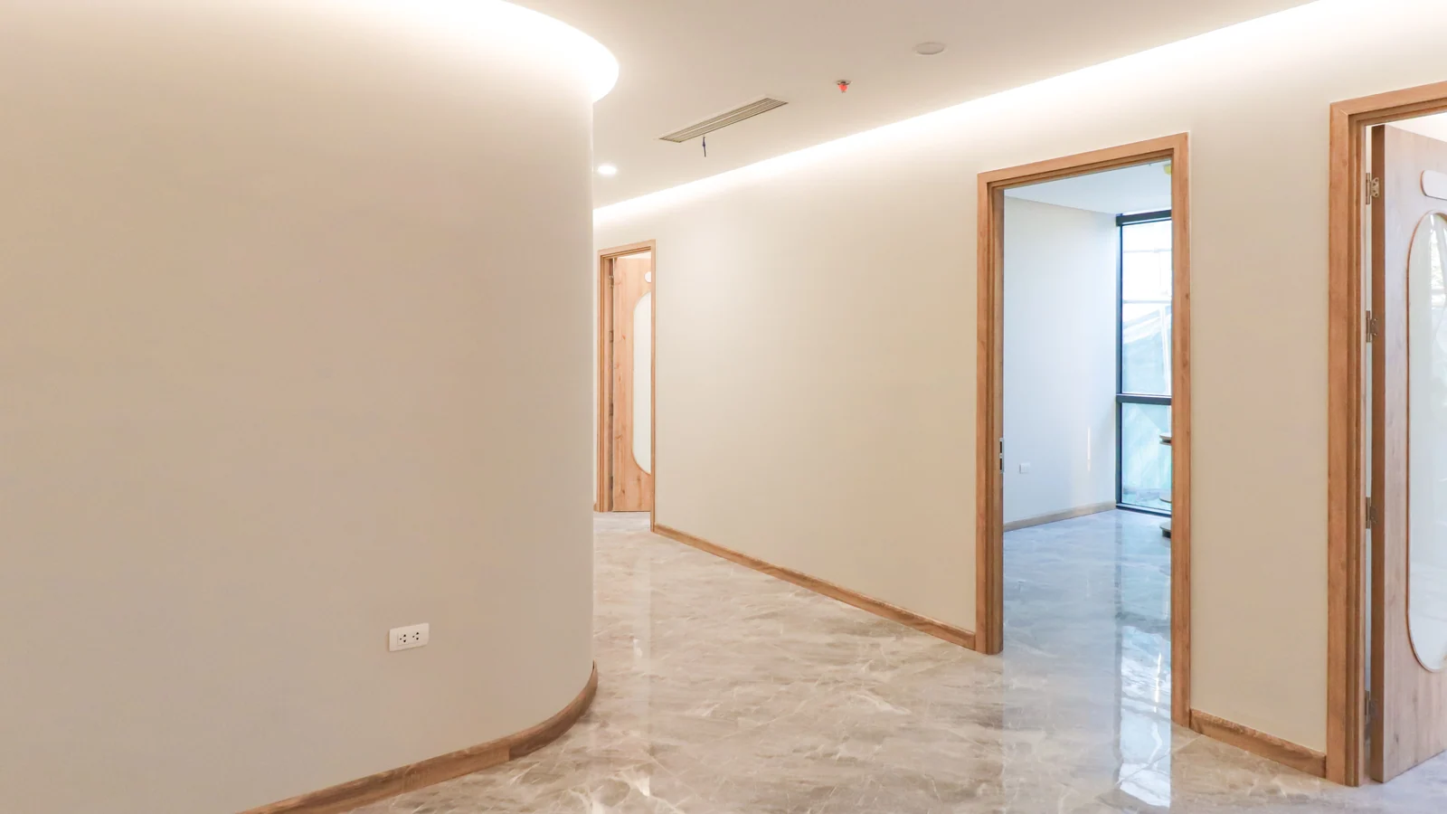 Offices and coworking space in Suthiyana, Noida