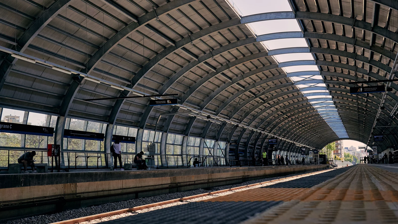 Local train and transport links serving Shivaji Nagar, Rajkot