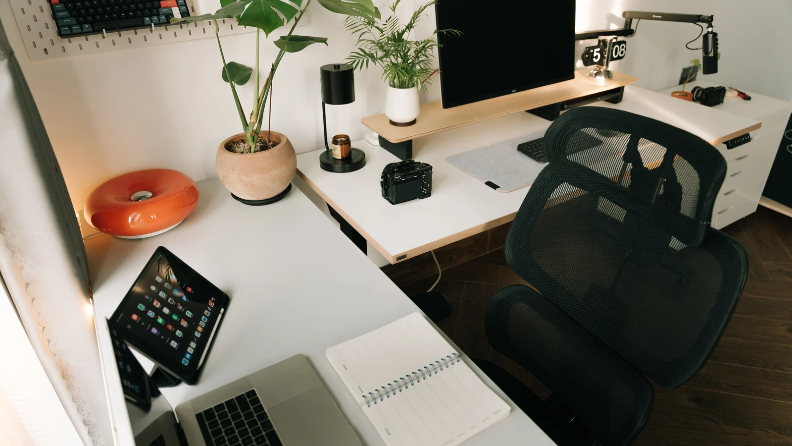 Offices and coworking space in Samgam Housing Society, Sangli