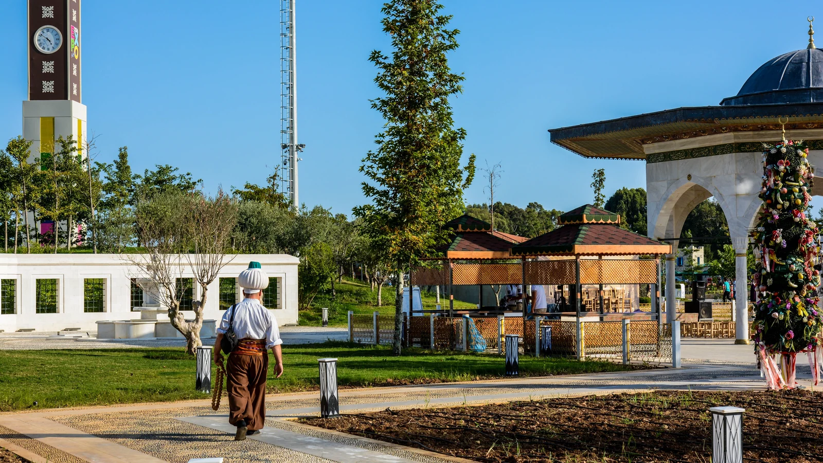 Neighbourhood park in Bhestan, Surat