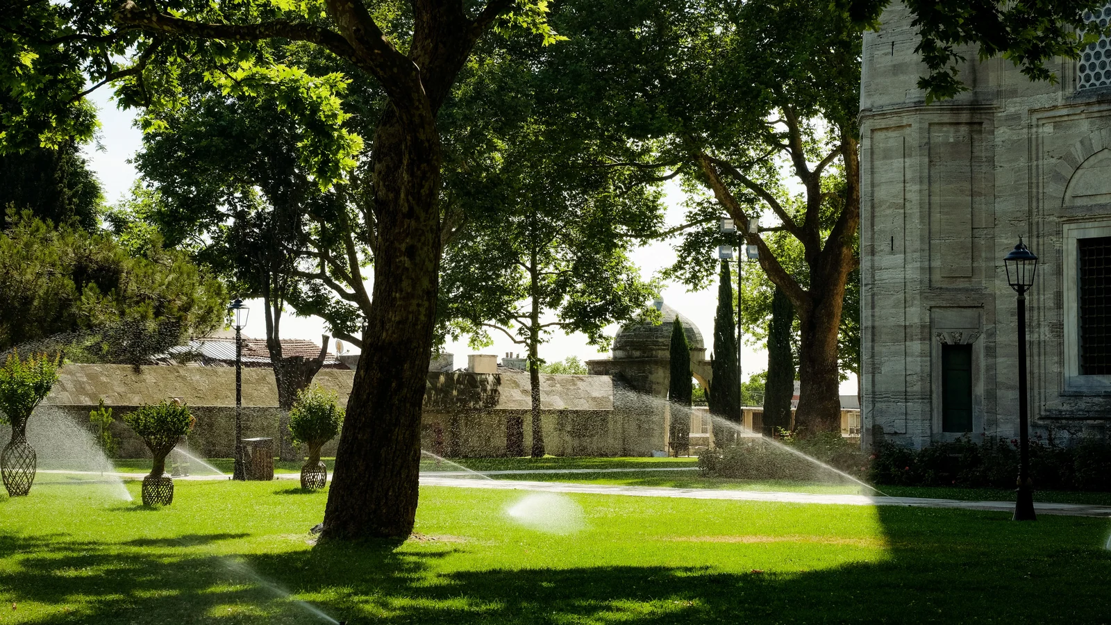 Neighbourhood park in Netaji Subhash Chandra Chowk, Surat