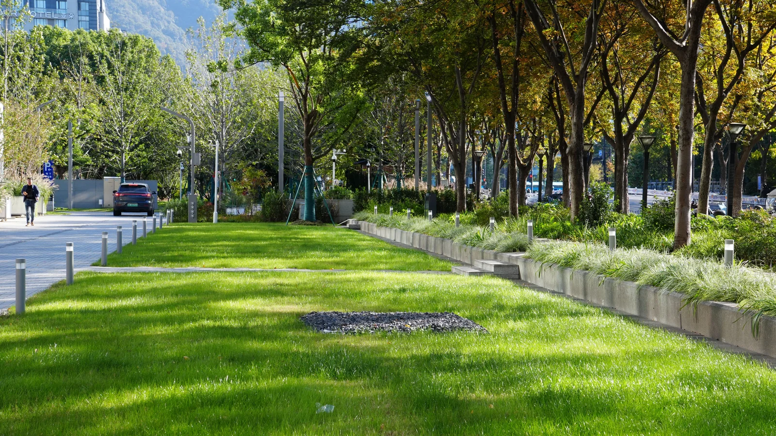 Neighbourhood park in Thane West, Thane